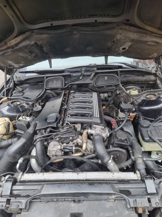 Продам БМВ 730d M57