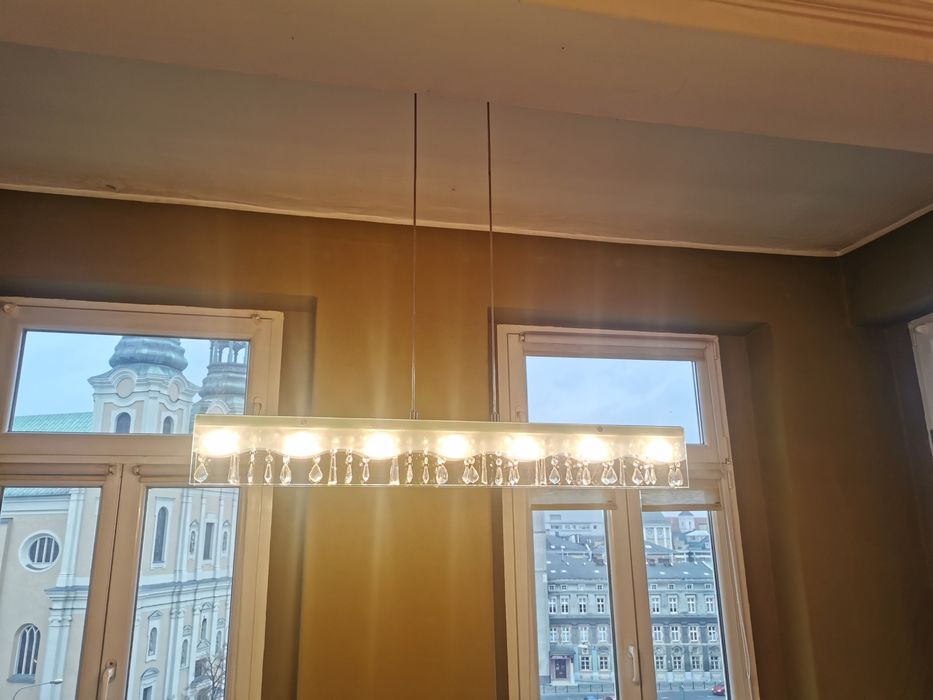 Lampa wisząca z kryształkami