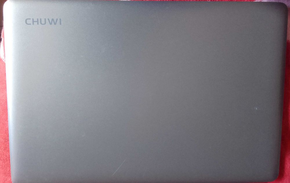 laptop seminovo em ótimo estado