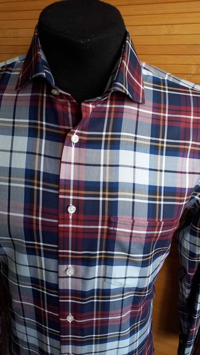 мужская рубашка OSCAR of SWEDEN  42/16.5 body fit