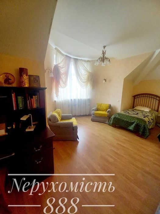 Дмитрівка Києво-Святошинське  БЕЗ %  Капітальний будинок 221 кв.м. з меблями
