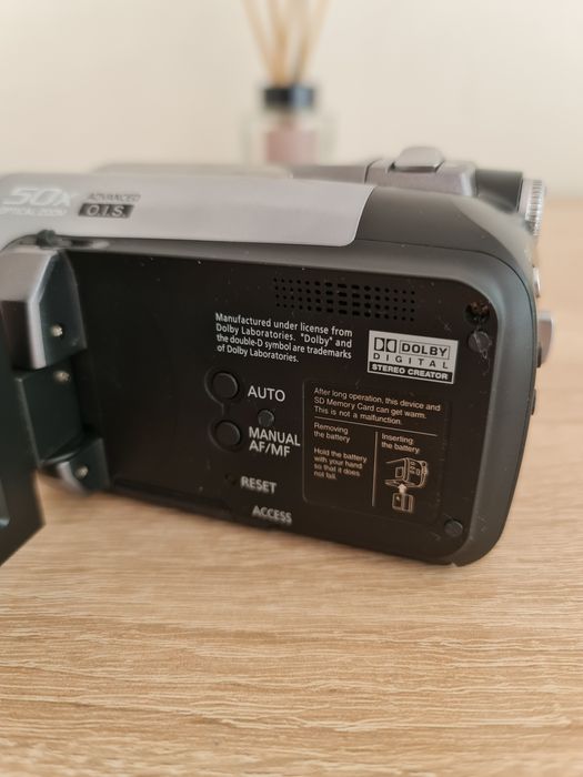 Видео камера Panasonic  sdr-h60