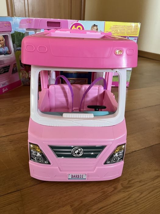 Автобус барбі (barbie)