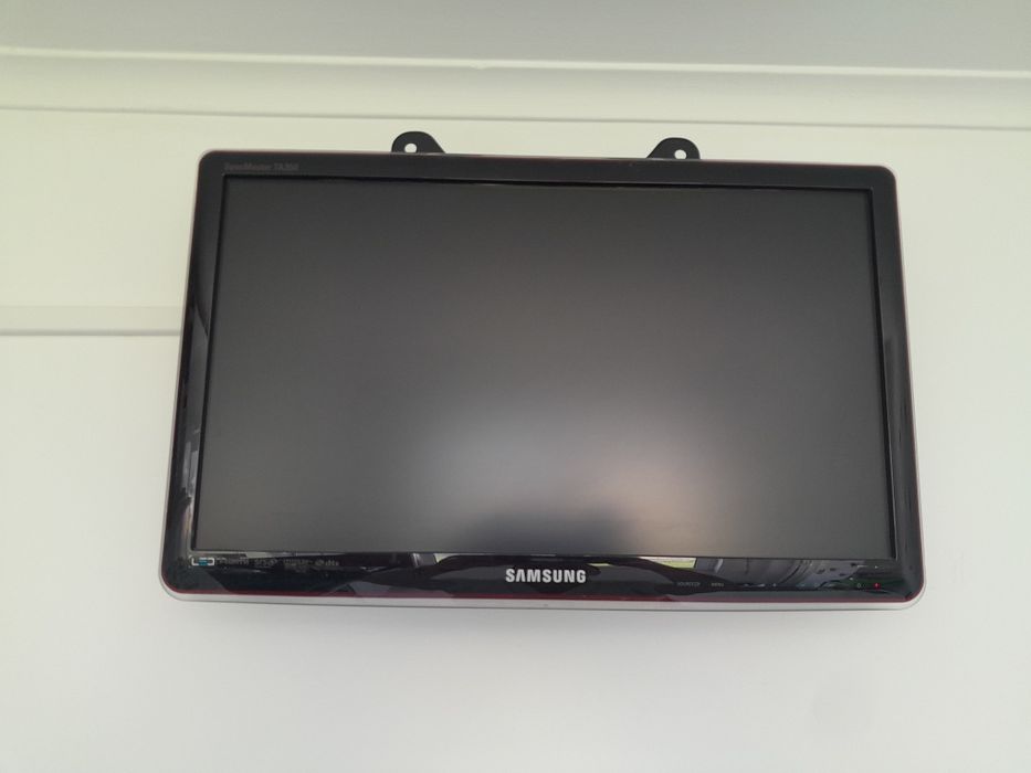 LCD SAMSUNG com Suporte