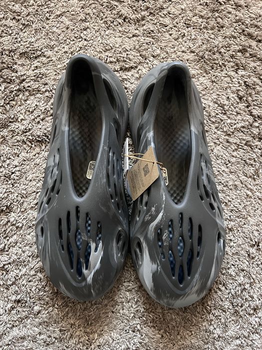 Adidas Yeezy Foam RNNR MX Granite 46