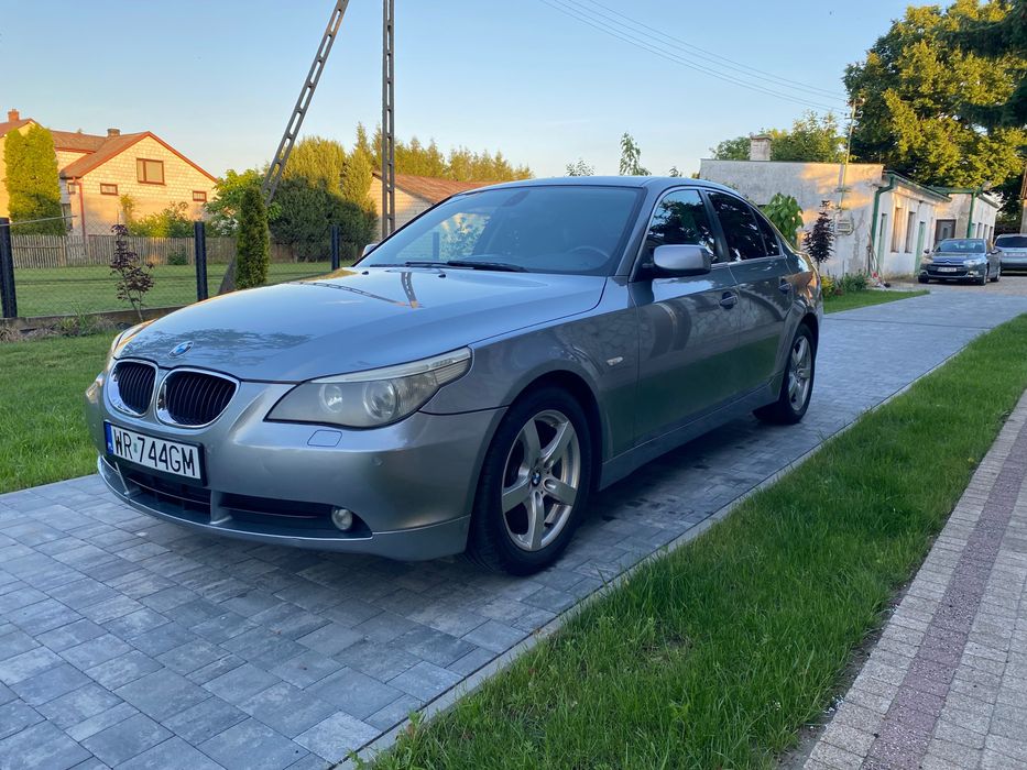 BMW E60 520i M54