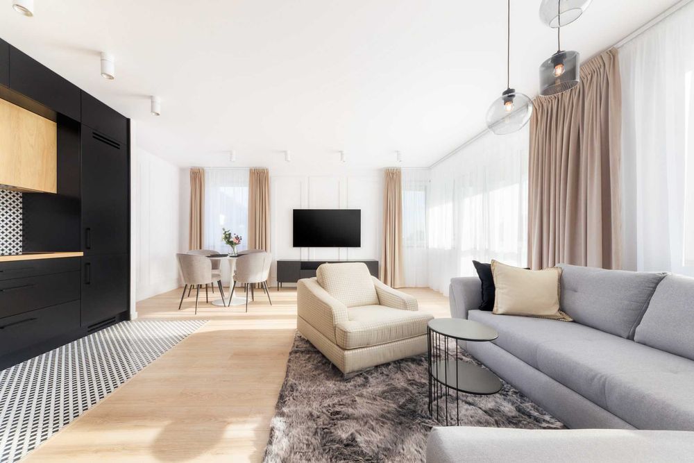 Staromieście- apartament z tarasem, garażem i komórką, najwyższe piętro (ul. Niecia)