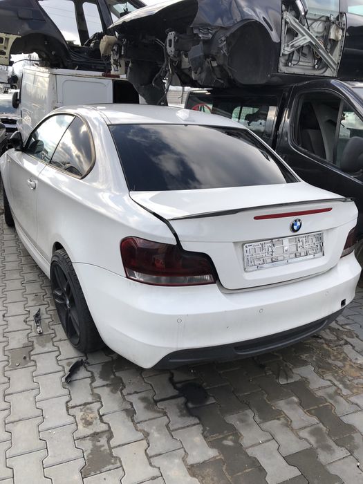 BMW E82 Coupe Klapa tył bagażnika + lotka A300 Alpinweiss III