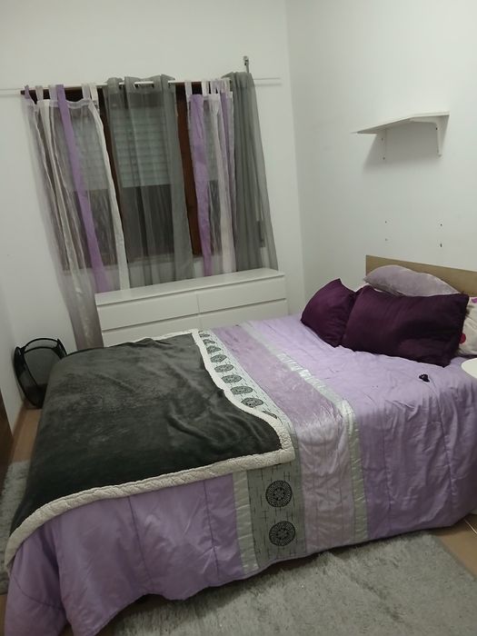 Quarto para arrendar