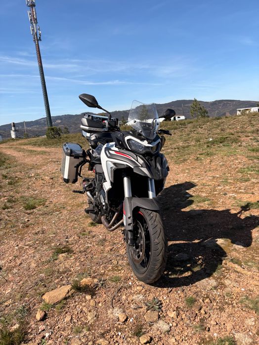 Benelli Trk 702 Como nova