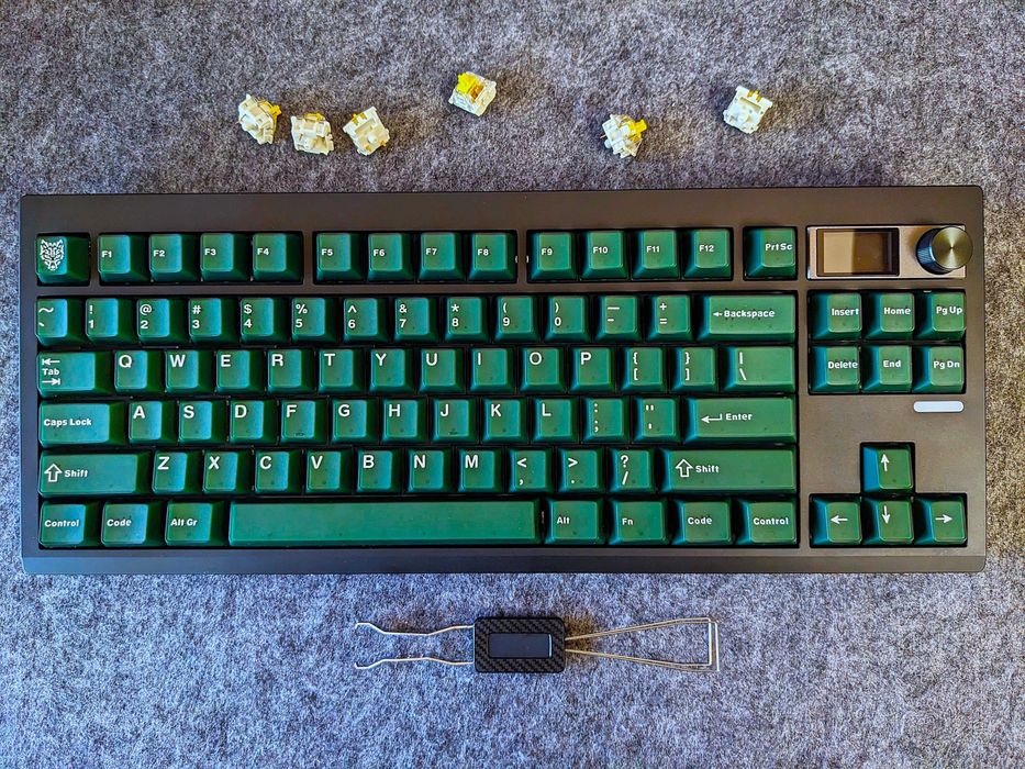 Кастомна механічна клавіатура GMK87