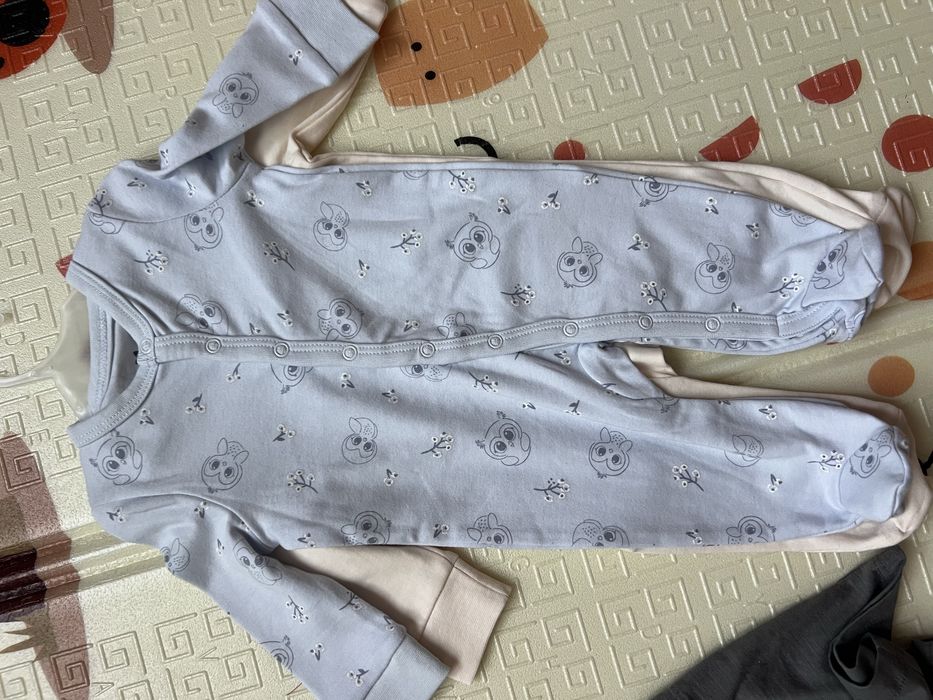 Чоловічки і боді для новонароджених ціна за все. Нове