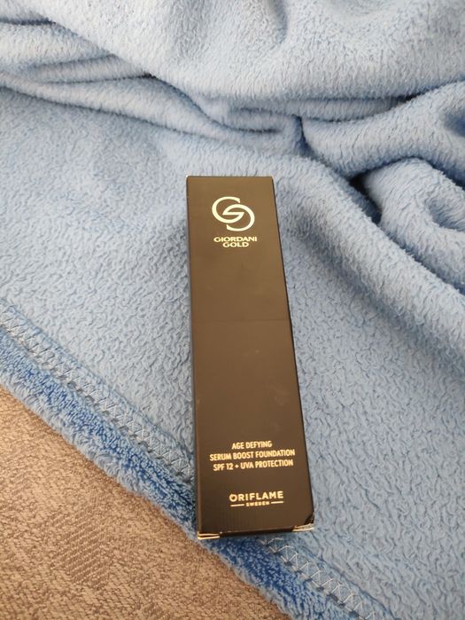 Podkłady Oriflame age defying serum boost vanillia neutral