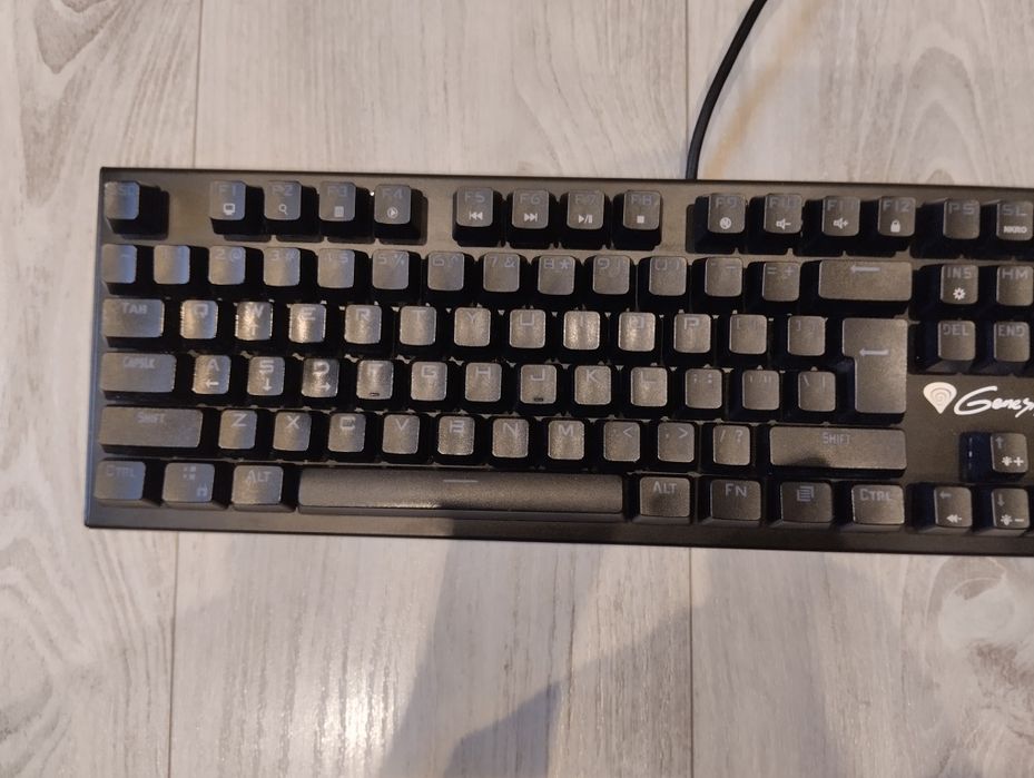 Klawiatura przewodowa Genesis Thor 300 Tkl