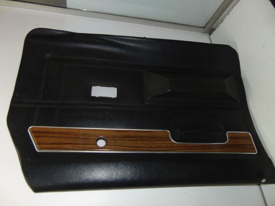 Ford Cortina MK3 4 portas quartelas