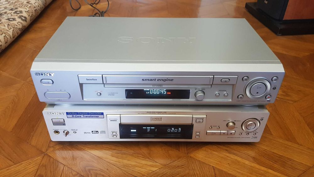 Комплект Sony dvd + vhs