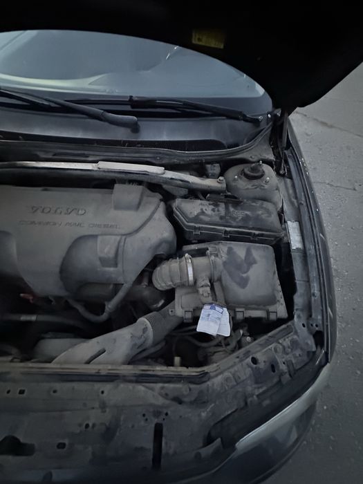 Продам:Volvo V-70 2.4diesel