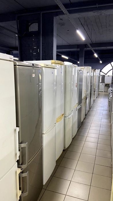 Холодильник Indesit з морозилкою бюджетний доставка МАГАЗИН ТЕХНІКИ