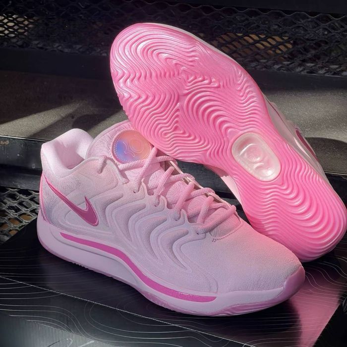 Баскетбольні ігрові кросівки Nike KD 17 EP