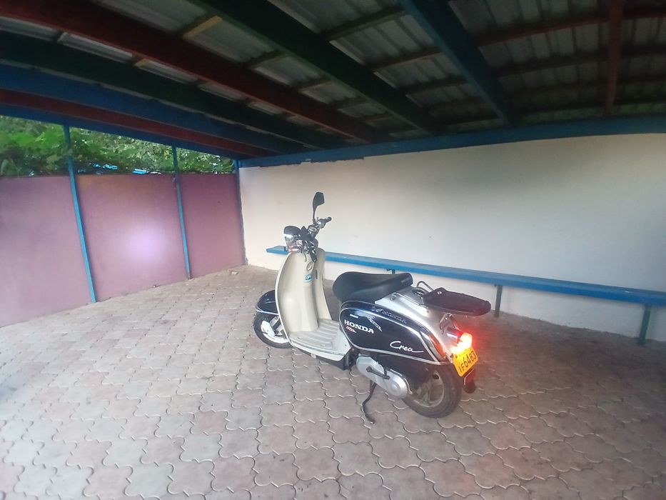 Скутер honda crea af54
