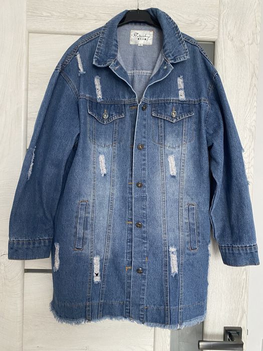 Джинсова куртка подовжена, джинсовка