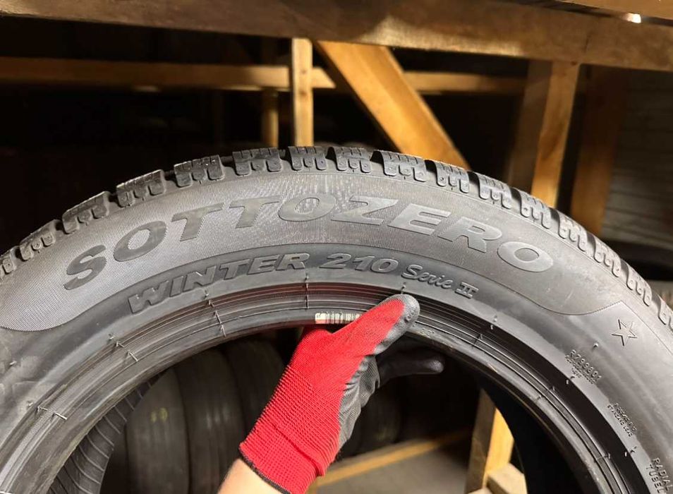 Шини зима нові 205/65R17 PIRELLI SOTTOZERO WINTER 210 2шт 8,5+мм