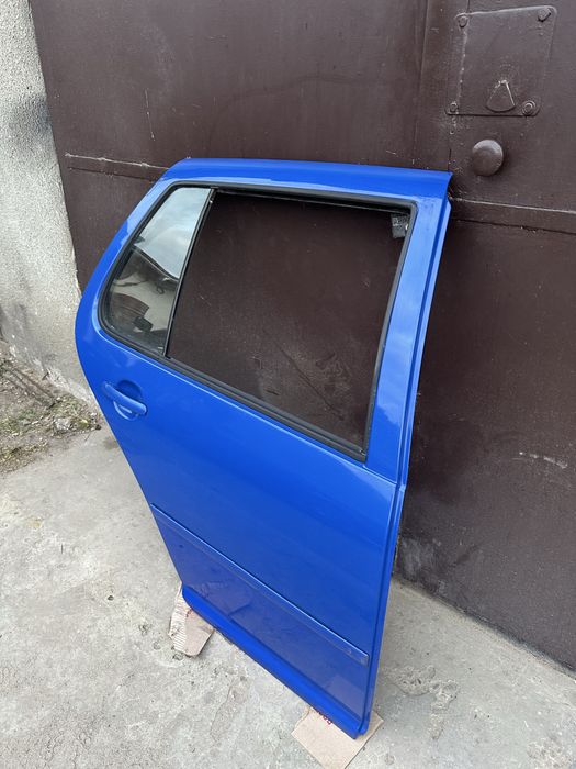 Задня права дверка volkswagen golf 4