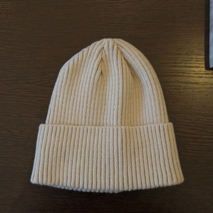 Новая шапка от укр бренда