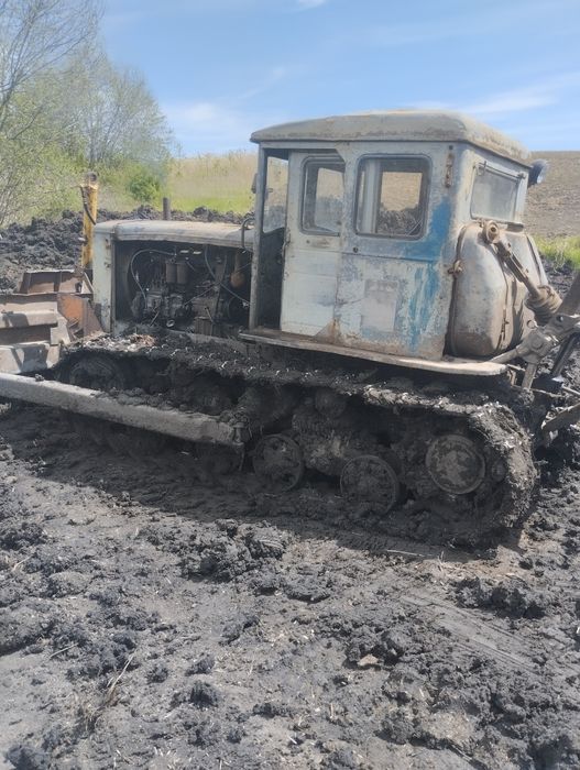 Продам т74 під розбір або відновлення, на даний час без двигуна