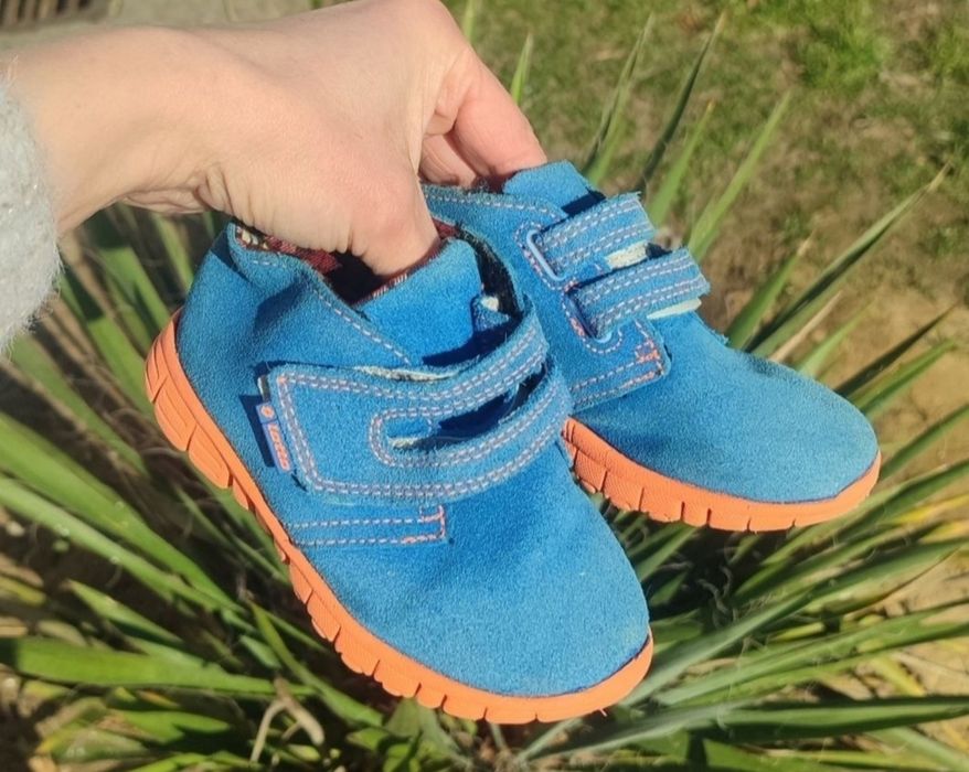 Взуття 24 та 26 р