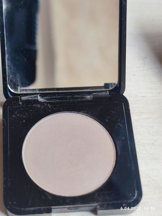 Cień do powiek sin skin 303 shade