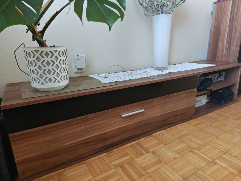 Zestaw mebli do pokoju