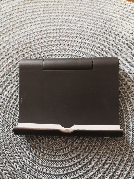 Подставка под телефон