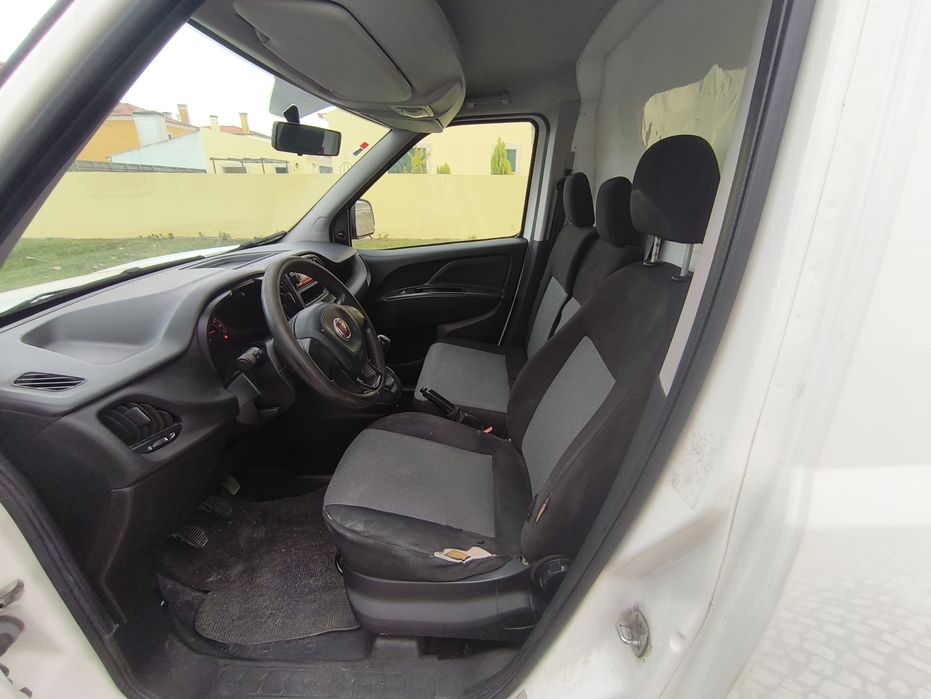 Fiat doblo profissional 1.3 gasóleo 2018 com 100 mil kms.