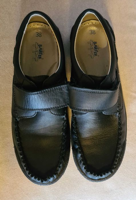 Jak nowe,  buty chłopięce 38,  czarne buty chłopięce Bartek