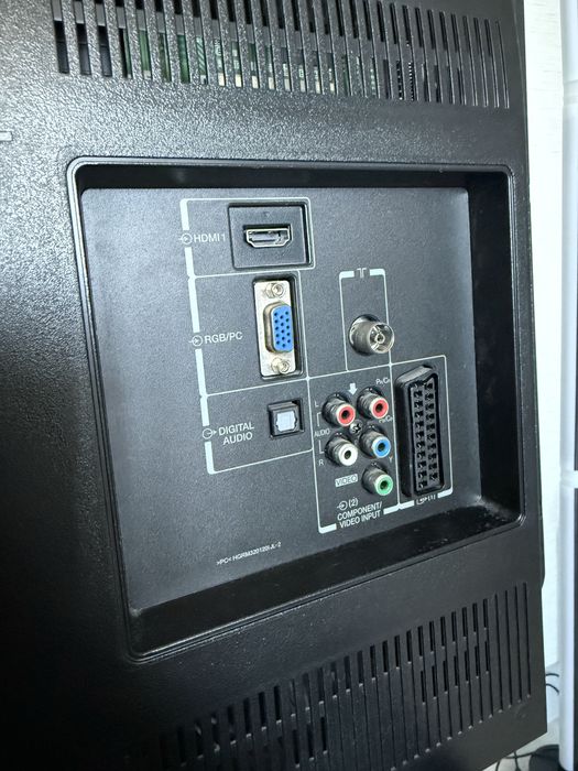 Телевізор Toshiba Модель: 32E2533D