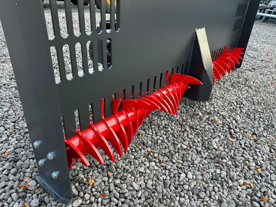Pług , równiarka pryzmowa, spych do kukurydzy Metal Technik OD RĘKI