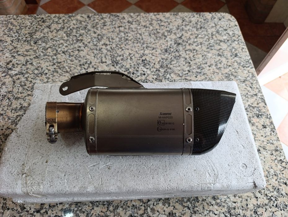 Ponteira Akrapovic GSX S1000