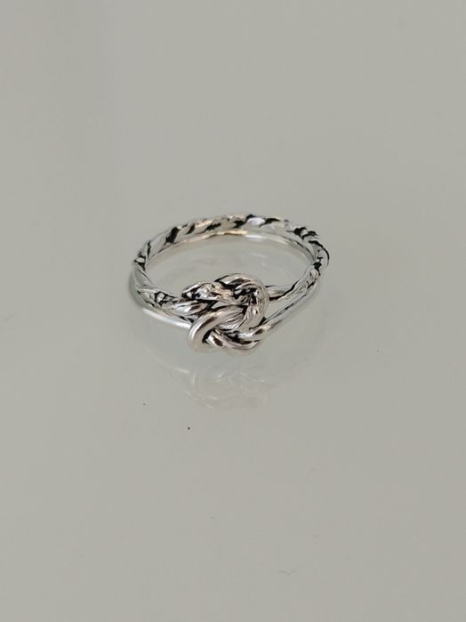 Anel em prata 925