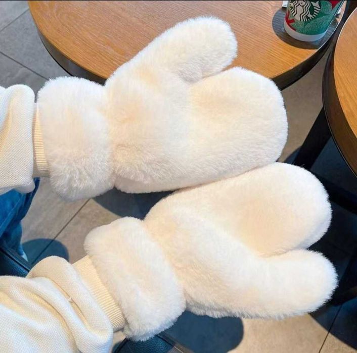 Жіночі корейські плюшеві рукавички