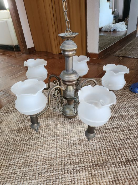 Antique Lamp425699840916858882