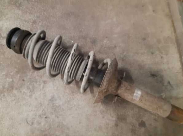 Mcperson przód amortyzator sprężyna Audi A3 8L 1.6 B Vw Golf 1.9 TDI