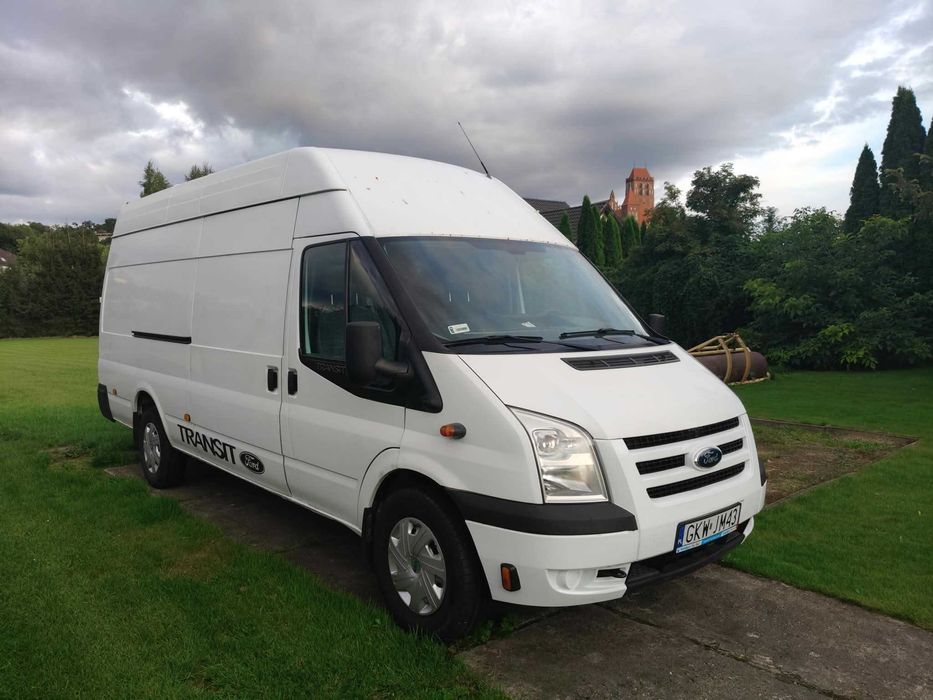 Ford transit jumbo max 2.2 , 124km