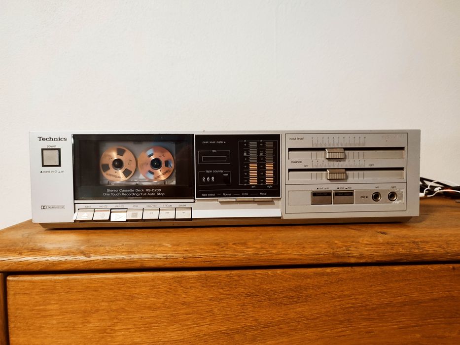 WYPRZEDAŻ! Magnetofon Technics rs d 200