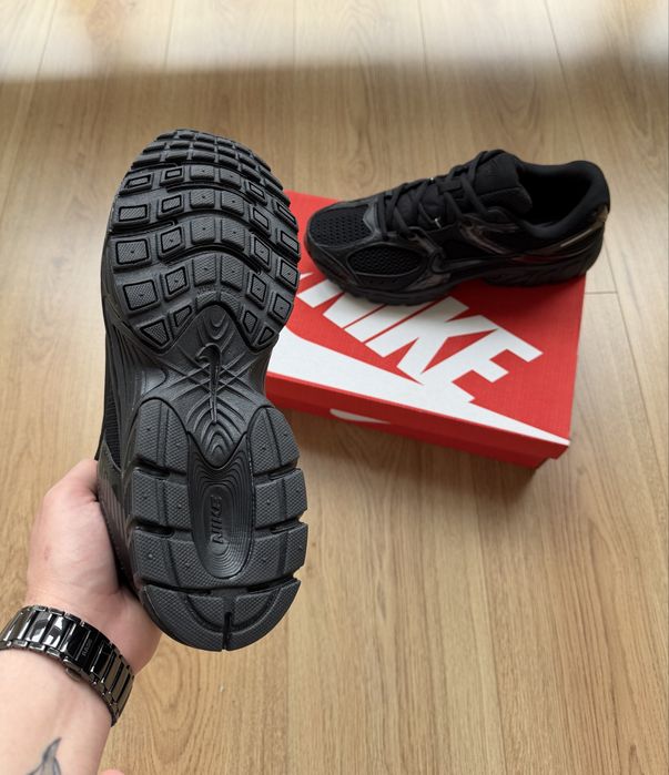Nike V5 RNR
