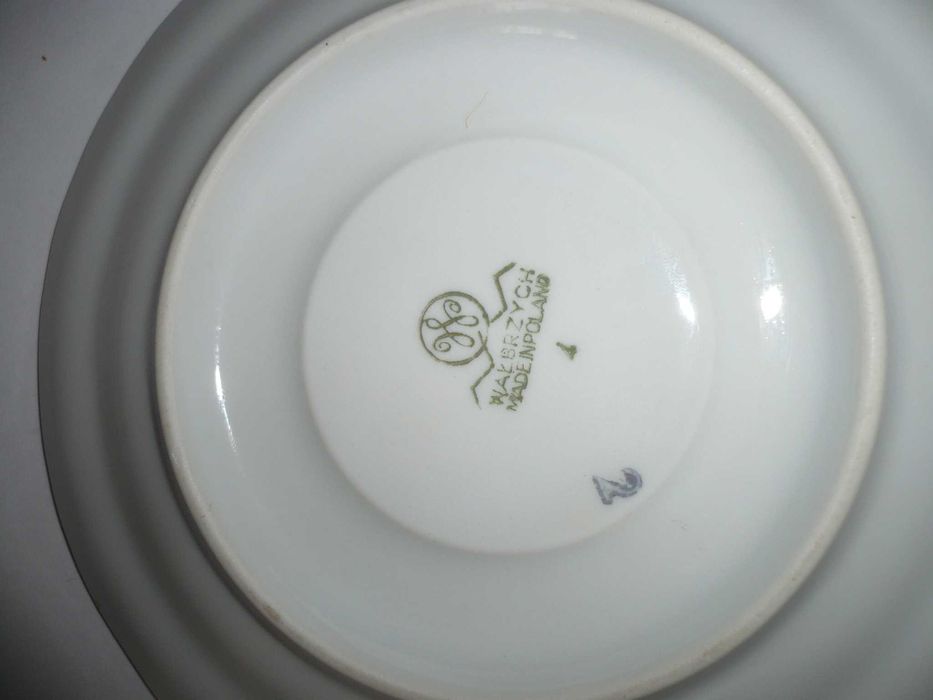 Serwis do kawy z Wałbrzycha z okresu PRL