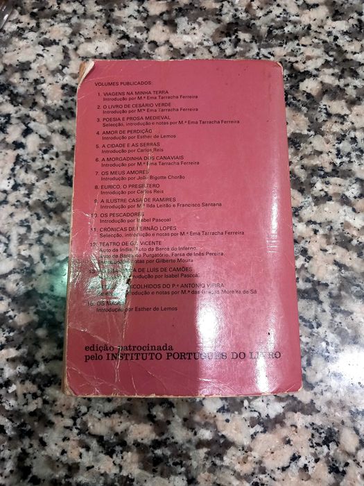 Oa maias , livro