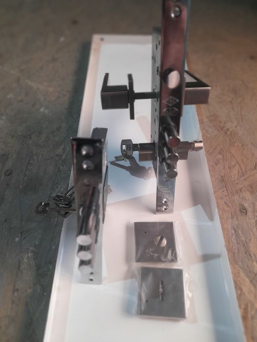 Замок врезной сувальный