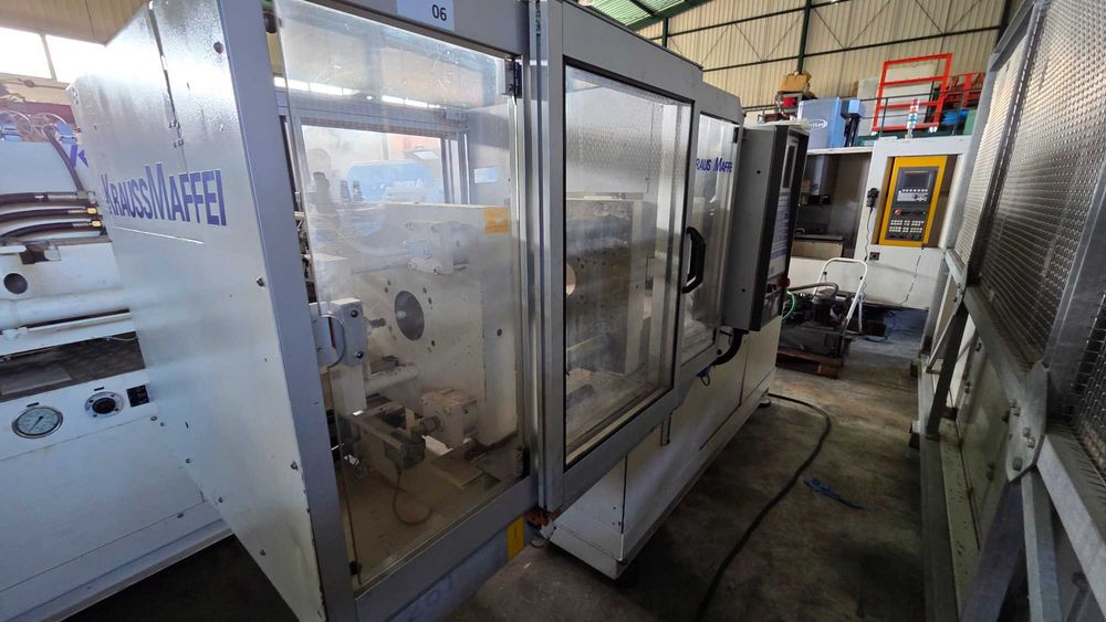 Máquina de Injeção KraussMaffei