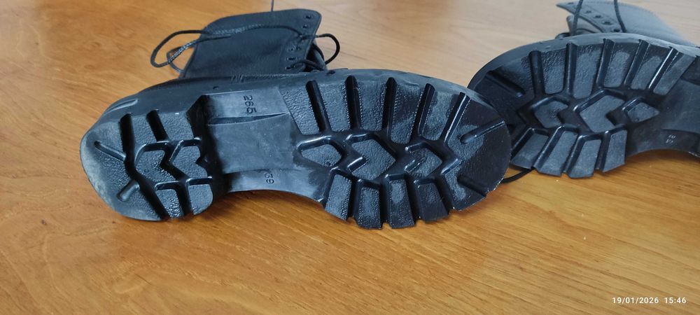 Botas militares novas 39